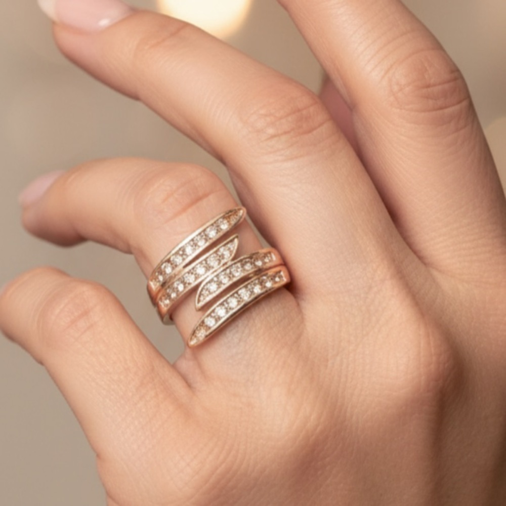 Rose Gold Ring ~with clear zirconia size 7 NWT - Picture 3 of 4